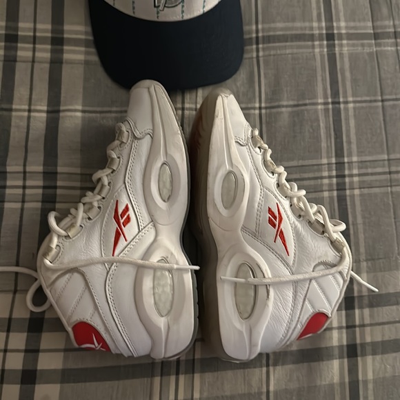 Reebok Question Iverson Dr.J Size 3.5Y - Picture 5 of 7